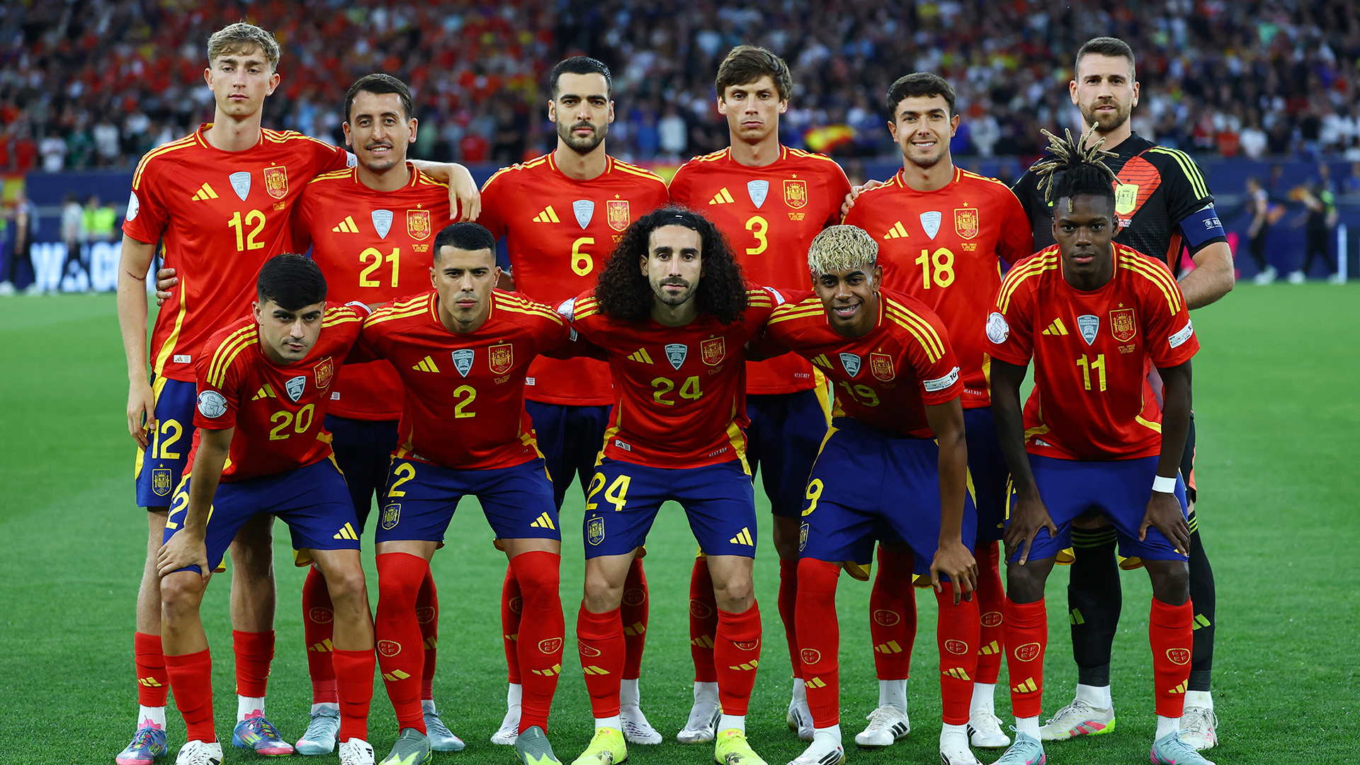 Selección Española antes del inicio de uno de los partidos amistosos de la fecha FIFA.